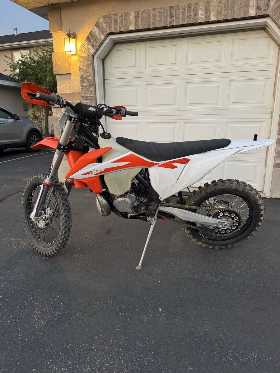 2020 KTM 300 XC