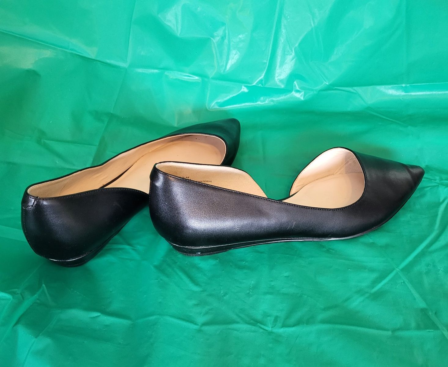 **NEW WOMEN'S FLATS SHOES**