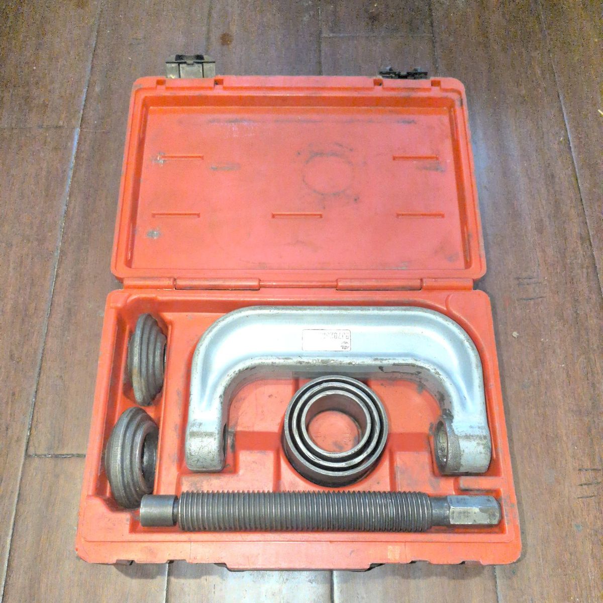 MAC Tools Ball Joint/U Joint Press