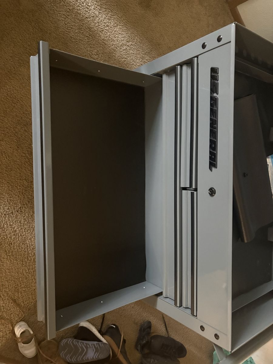 Main image 6