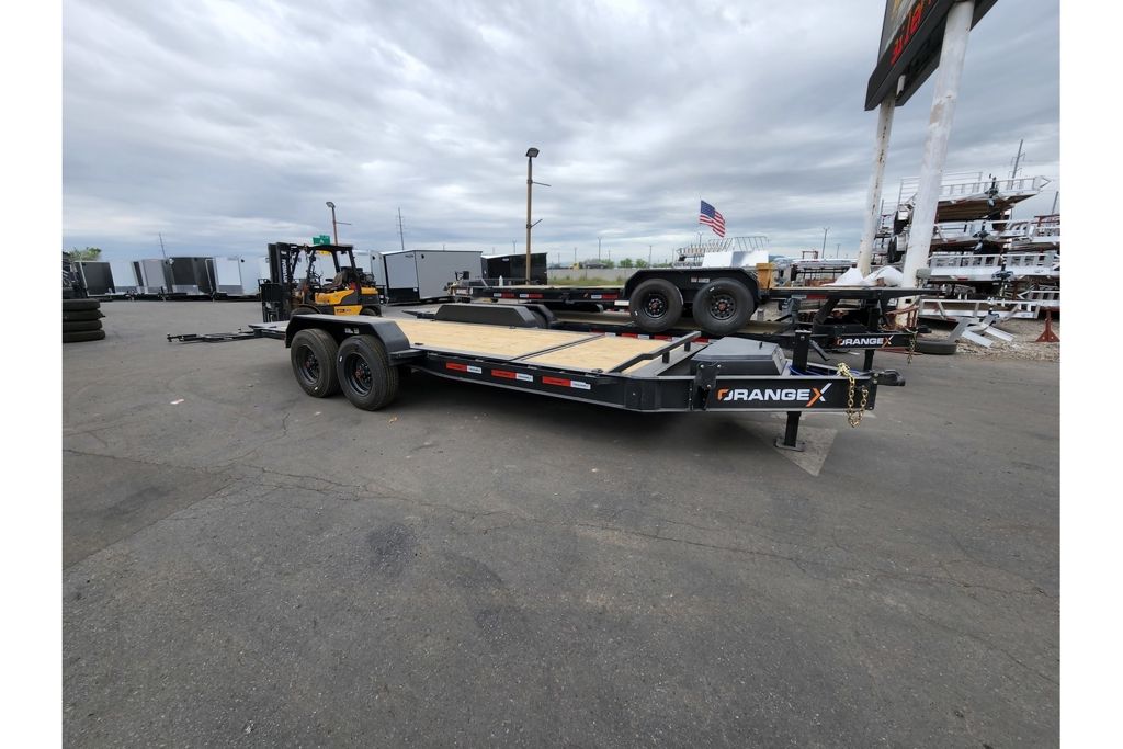 2026 RawMaxx 7X22 Bumper Pull Gravity Tilt Orange