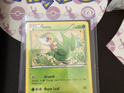 Snivy RC1/RC25 Radiant Collection Pokemon Card Black & White Radiant Collection TCG