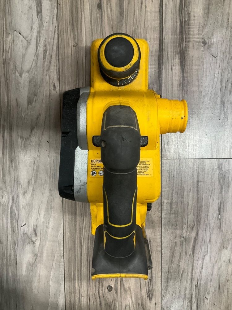 DEWALT DCP580 PLANER