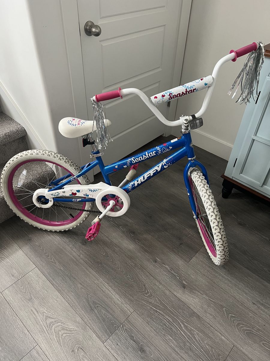 Girls 20" Huffy Seastar Bike