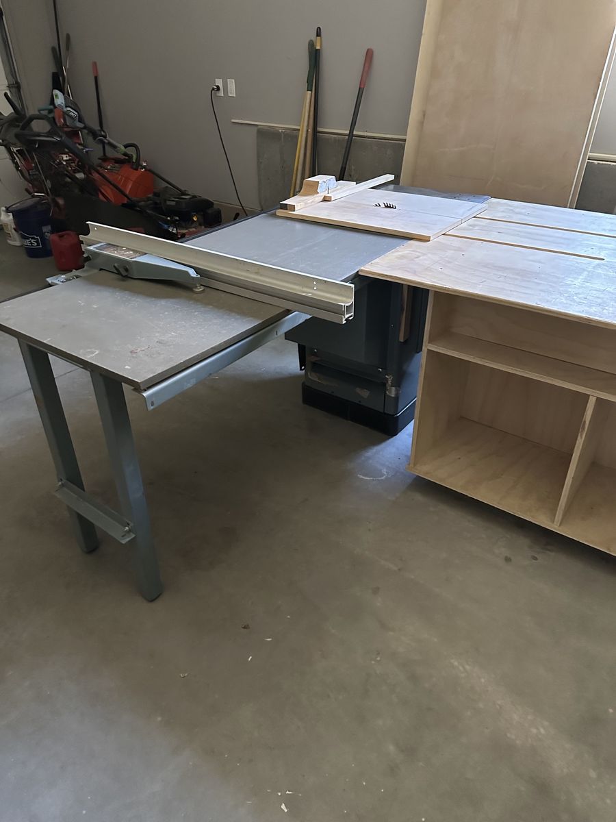 Main image 10