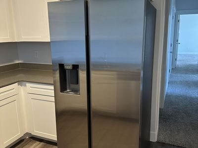 Samsung 27CU Fridge - Make an offer!