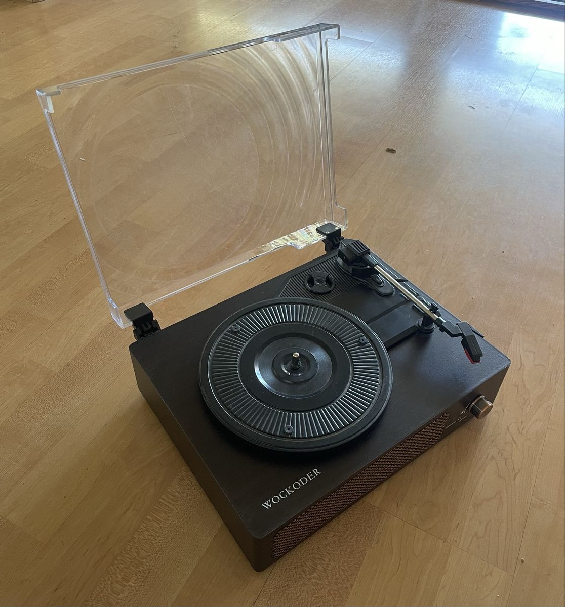WOCKODER Vintage Bluetooth Record Player with Speakers - 3-Speed Turntable, LP Player, Aux-in, RCA, Auto Stop
