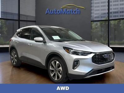 2023 FORD ESCAPE Platinum