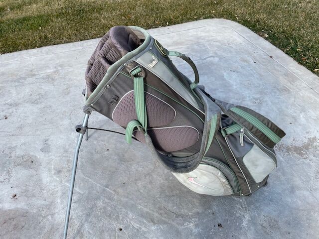 Nike Xtreme Sport Stand Golf Bag