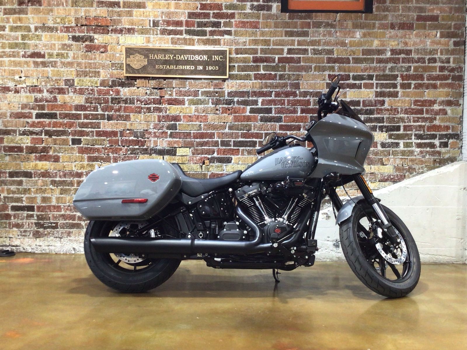 2026 HARLEY-DAVIDSON LOW RIDER ST FXLRST