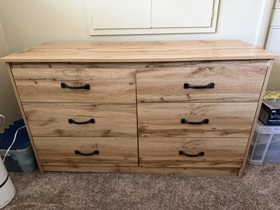 Spacious Wood Grain Dresser with 6 Drawers - Light Brown Finish measures L 52” W 19”
