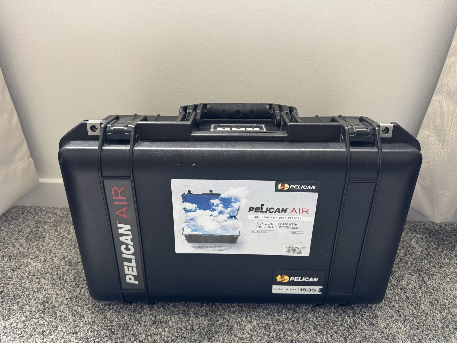 Pelican air 1535 case