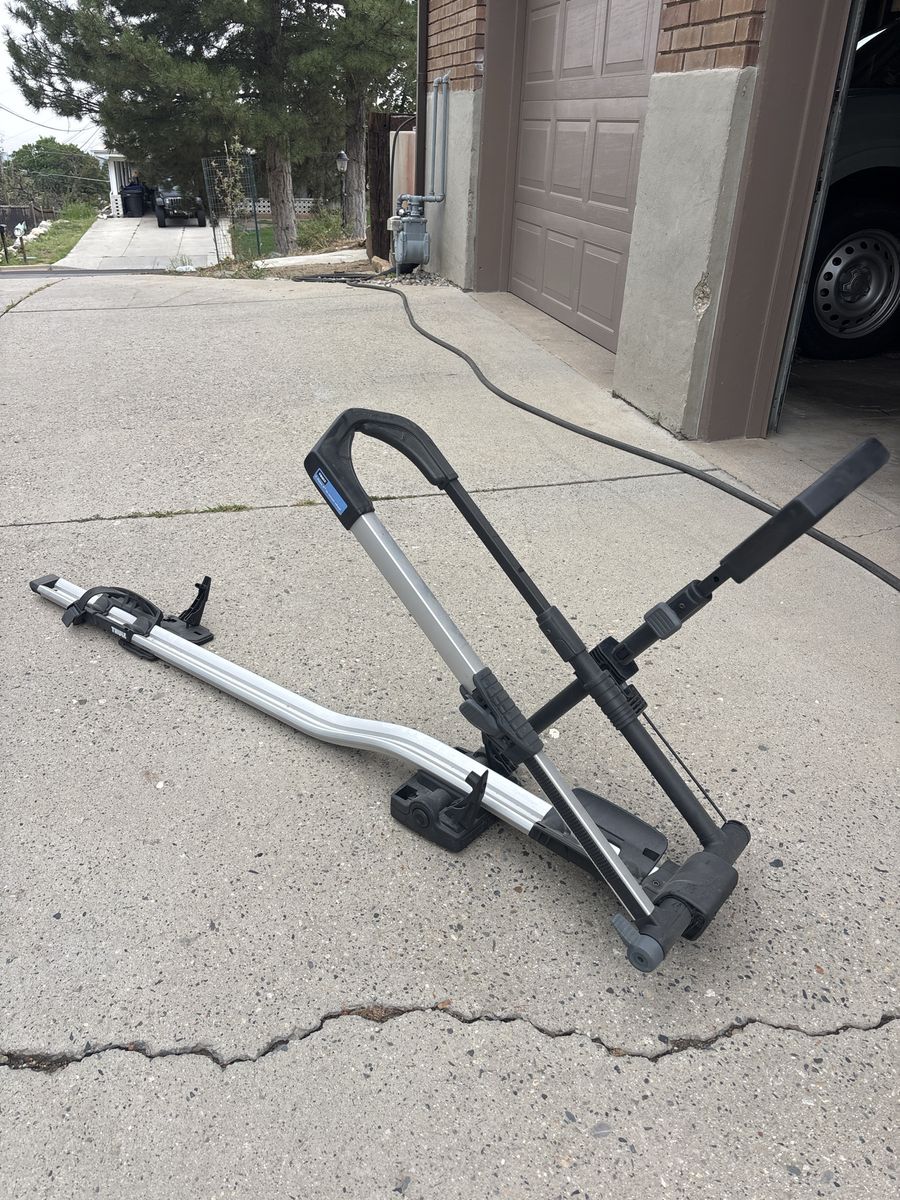 Thule UpRide - Lightly Used
