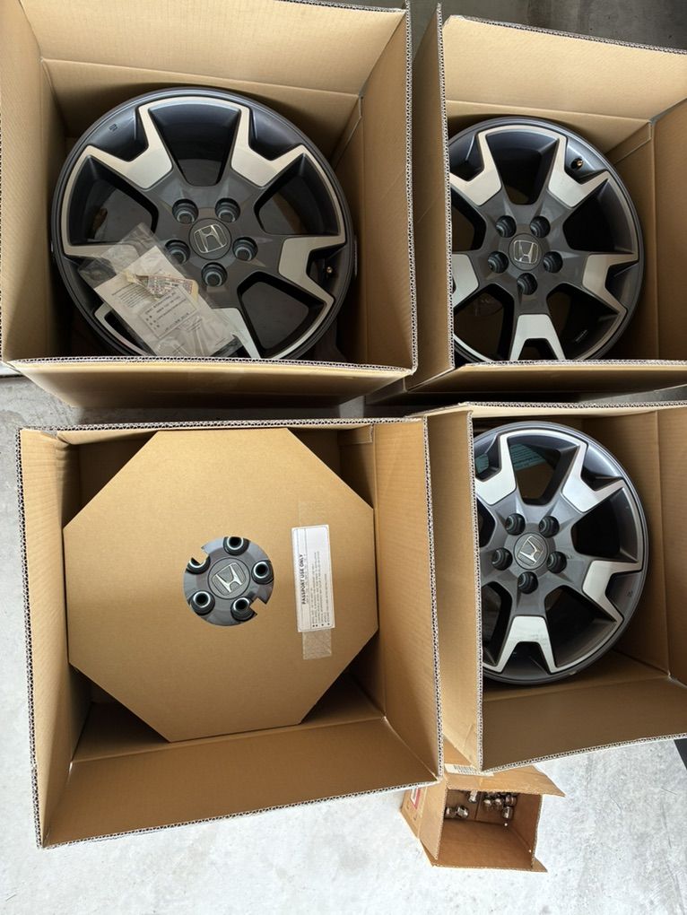 NEW Genuine Honda 18 Enkei OEM Alloy Wheels