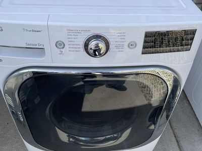 LG Washer Dryer Pair Electric Dryer