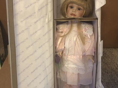 1992 HAMILTON HERITAGE COLLECTION 18" Porcelain Doll HEATHER By Joke Grobben
