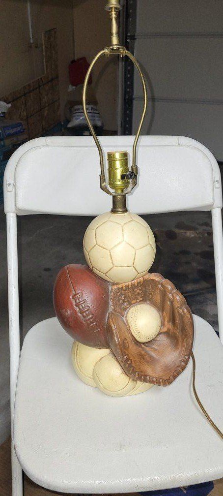 vintage sports chalkware table lamp