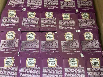 Heinze Sweet & Sour Sauce Case of 100 1 Oz Cups