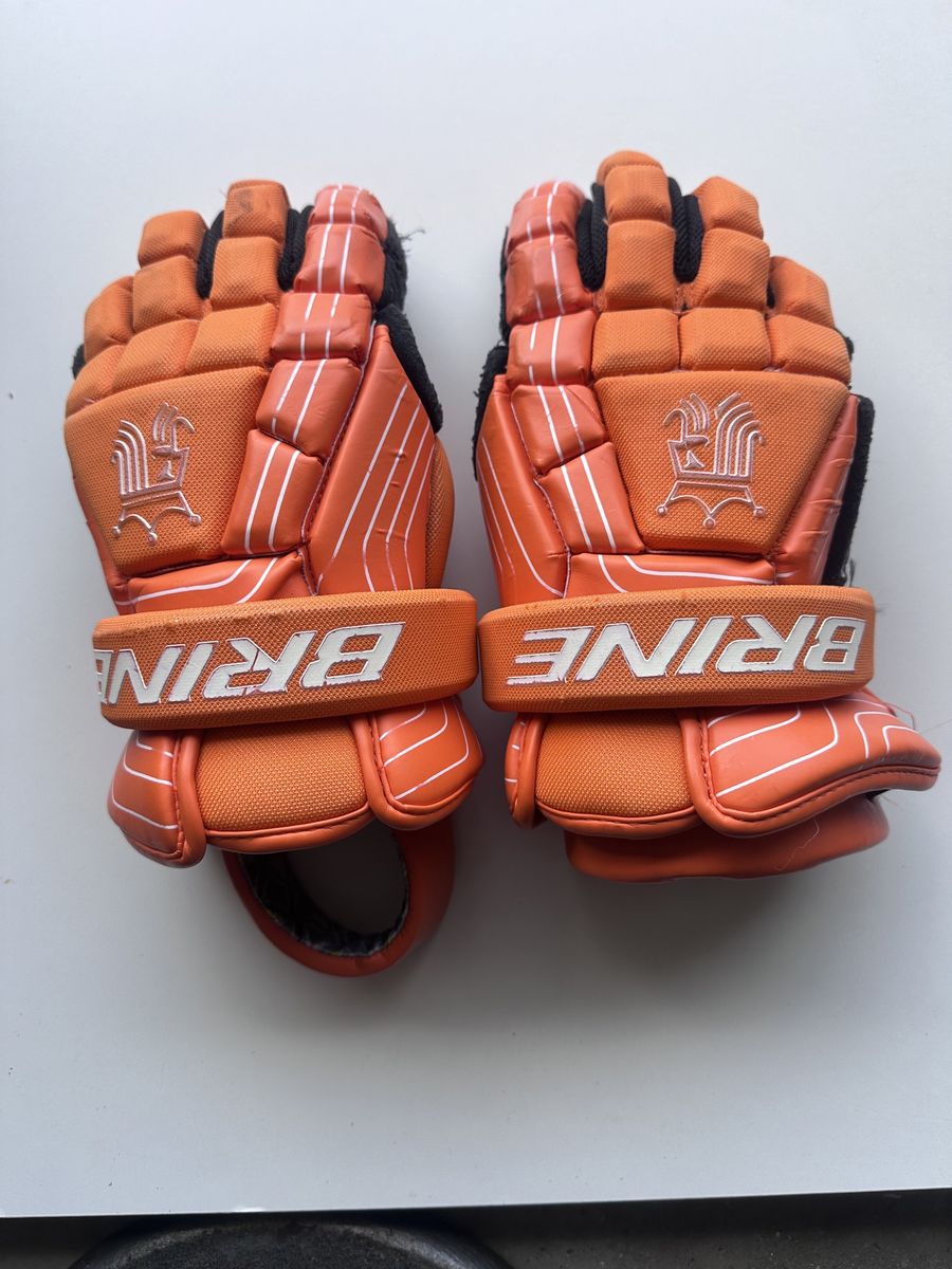 Brine King Superlight II Lacrosse Gloves