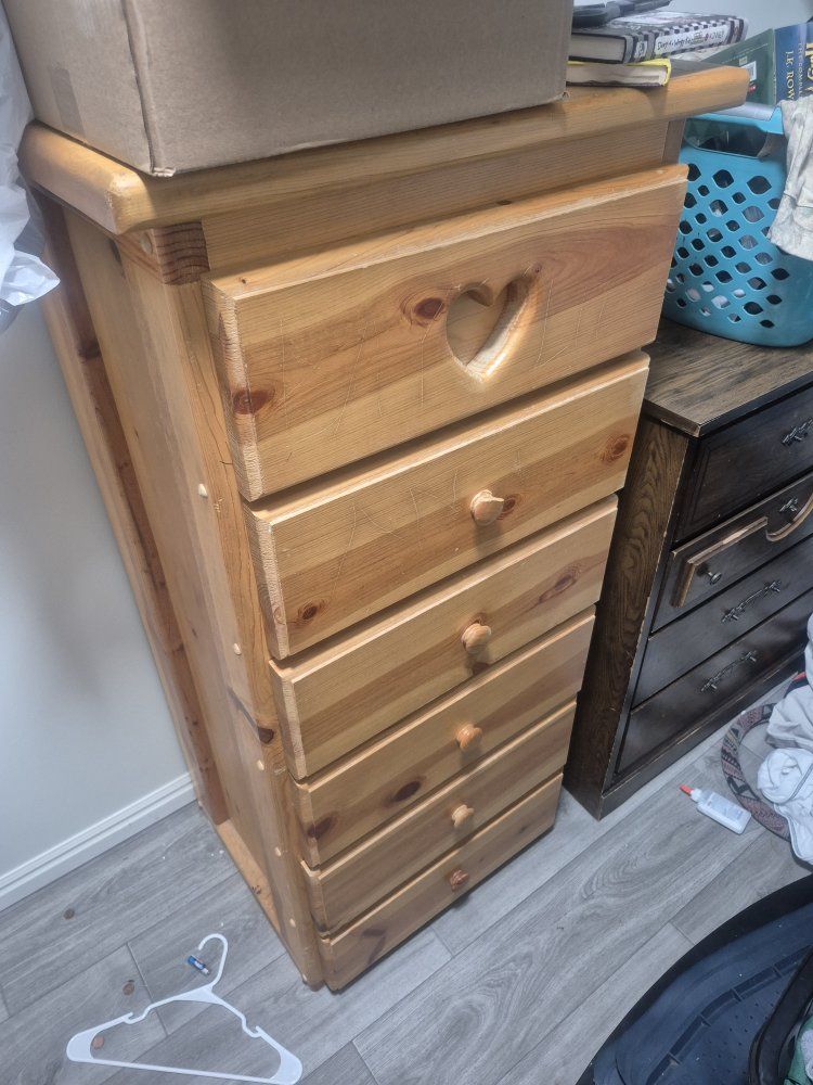 6draw heart dresser