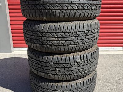 275/65R18 Yakohama geolander all terrain