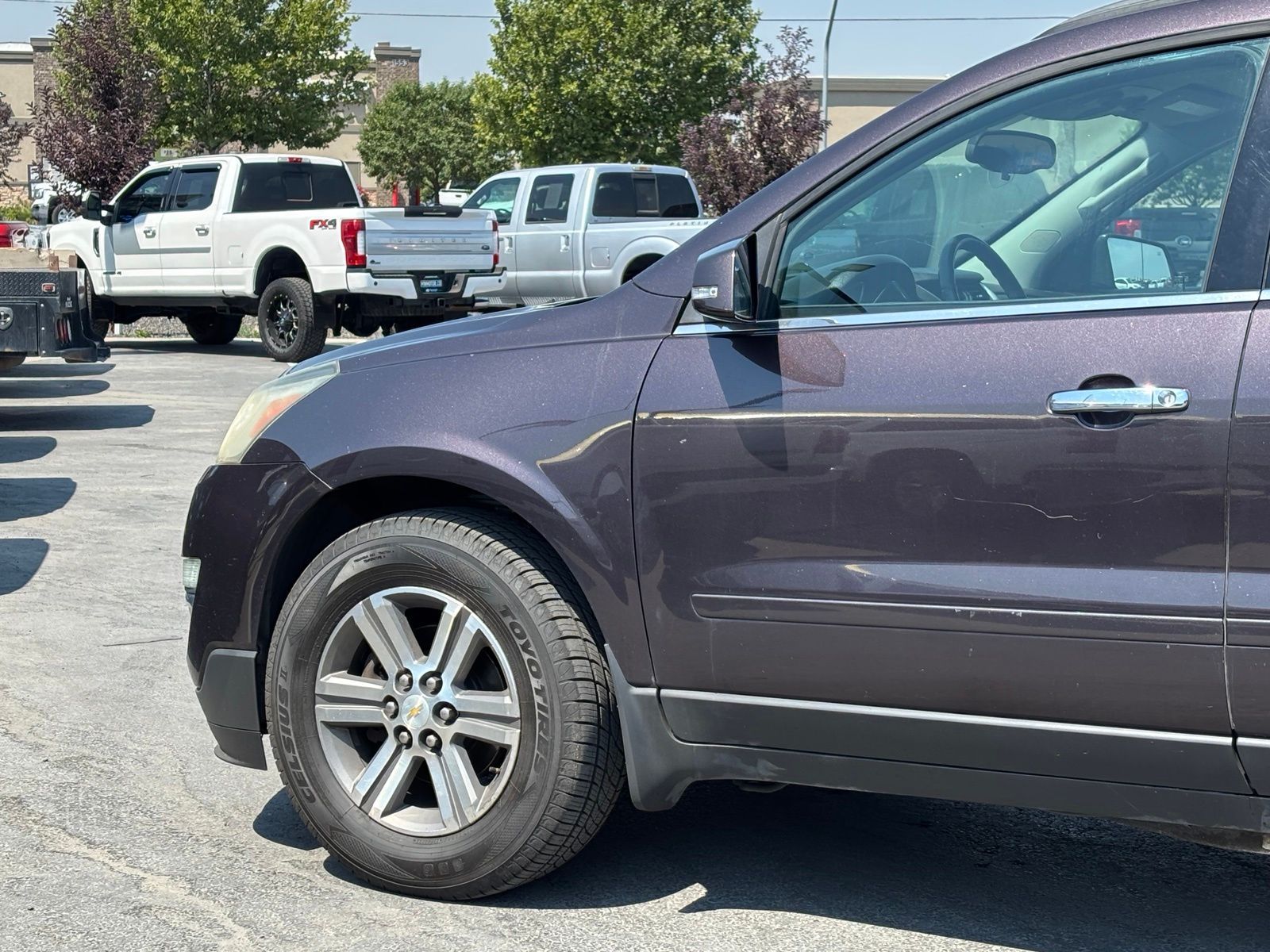 Main image 6