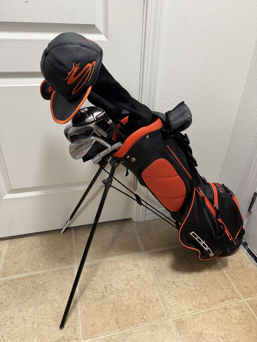 Cobra KING Jr. Golf Club Set - Complete Bag & Clubs