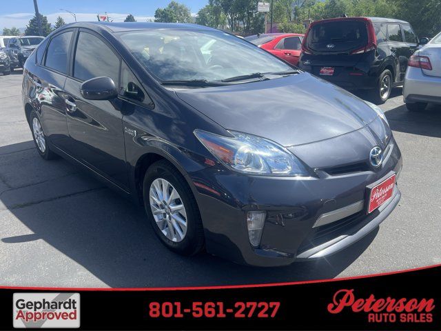 2015 Toyota Prius Plug-in Hybrid Base