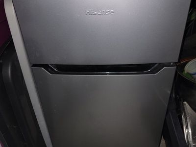 Hisense Mini fridge
