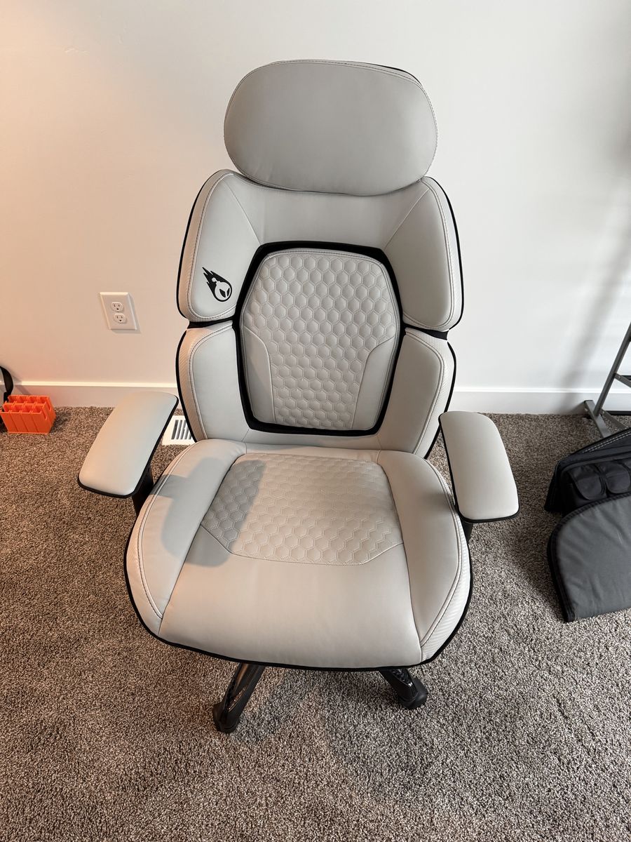 DPS Centurion Gaming/Office Chair