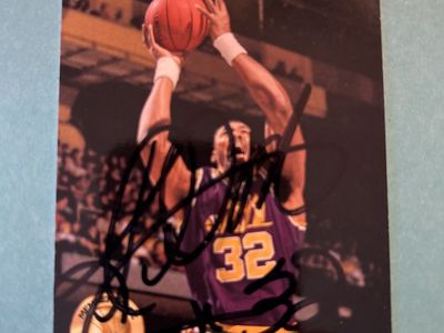 Karl Malone 1993 Upper Deck Autograph 15,000 Point Club Insert Auto Utah Jazz Hand Signed Basketball Card