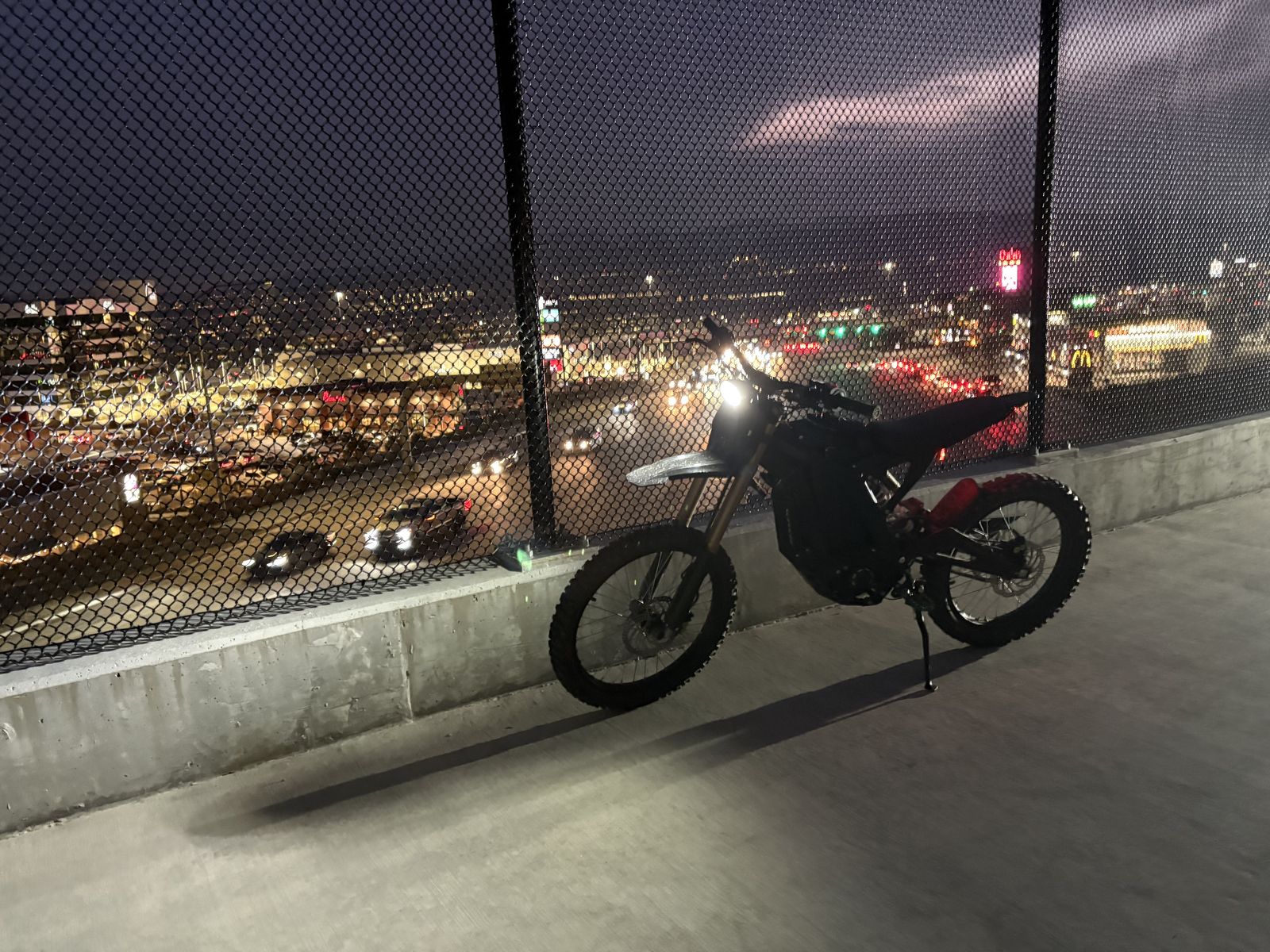 Surron Light Bee X lbx (e Ride Pro Talaria falcon)