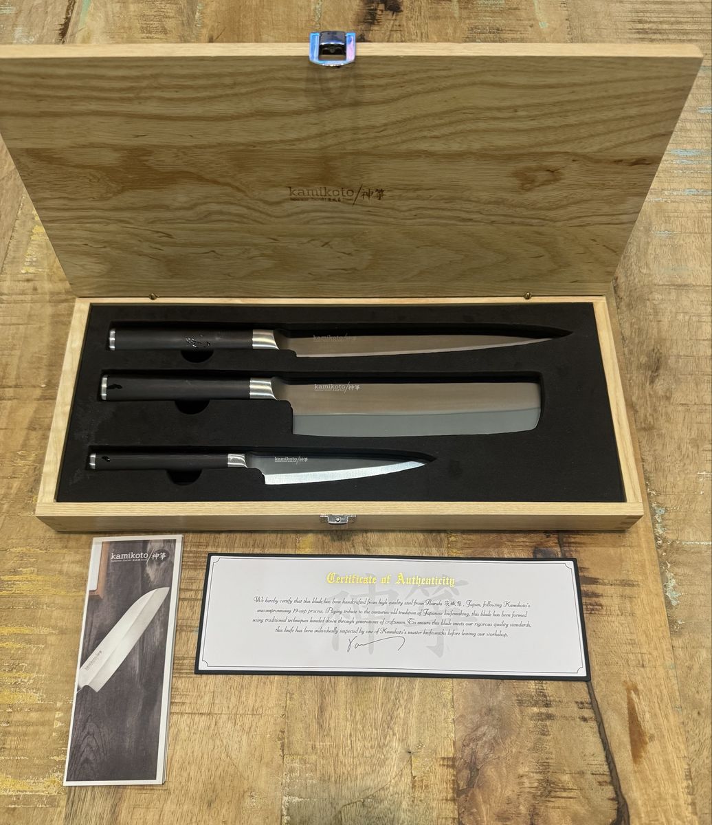 Kamikoto Japanese Steel Knife Set 3-Piece with Wooden Storage Box and Certificate