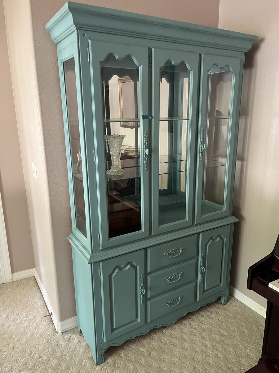 Hutch, display cabinet, curio