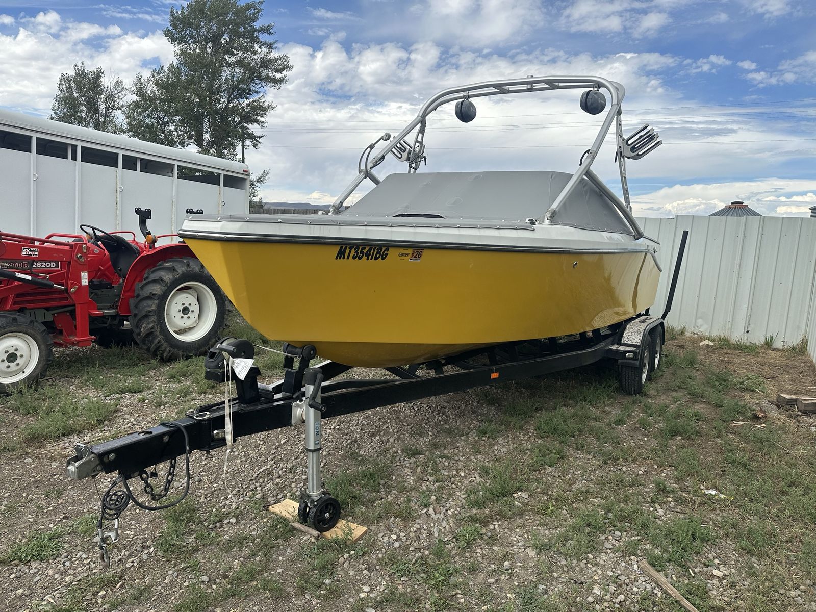 2011 Epic 23V only ~230 hours