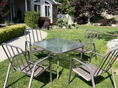 Outdoor Table and 4 chairs