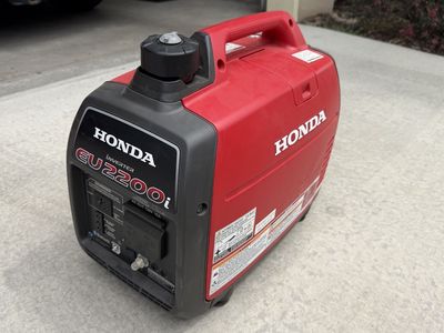 Honda EU2200i Inverter Generator