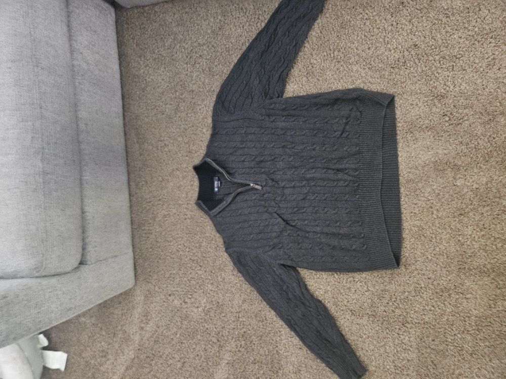 Main image 4