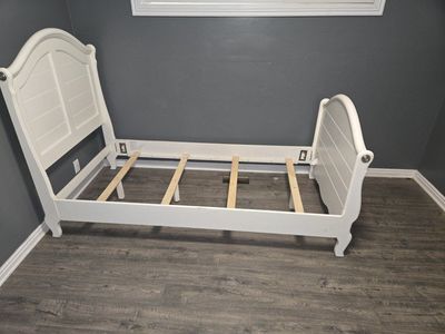 twin bed frame
