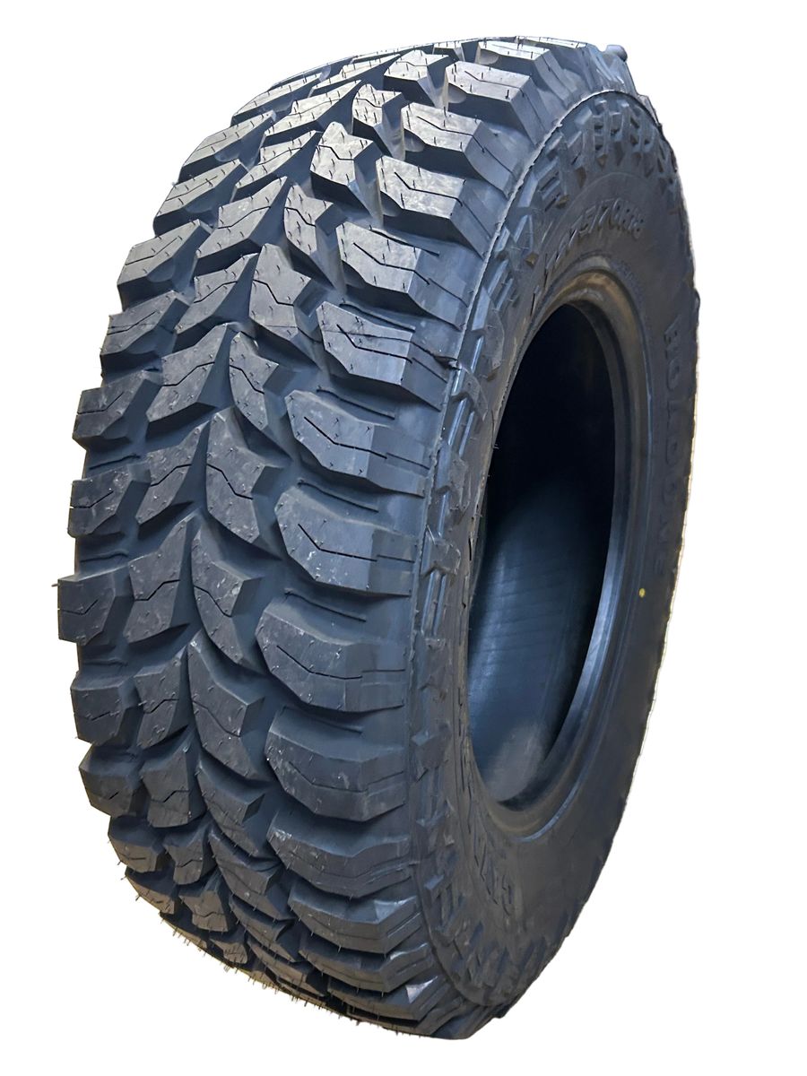 4 ROADONE CAVALRY M/T BSW LT 275 70 18 125/122Q 10PLY MUD TIRE RL1292