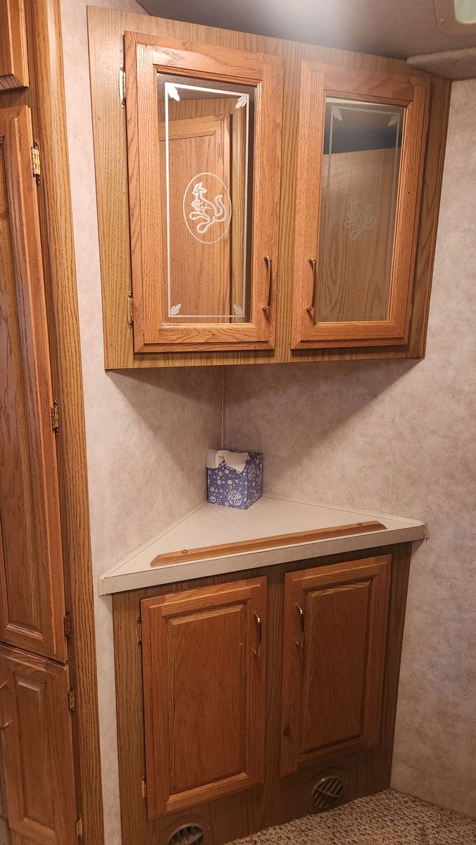 Main image 18