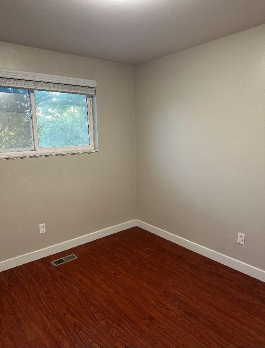 Midvale Room for Rent $525 Utilities covered