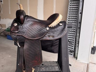 Barrel Saddle