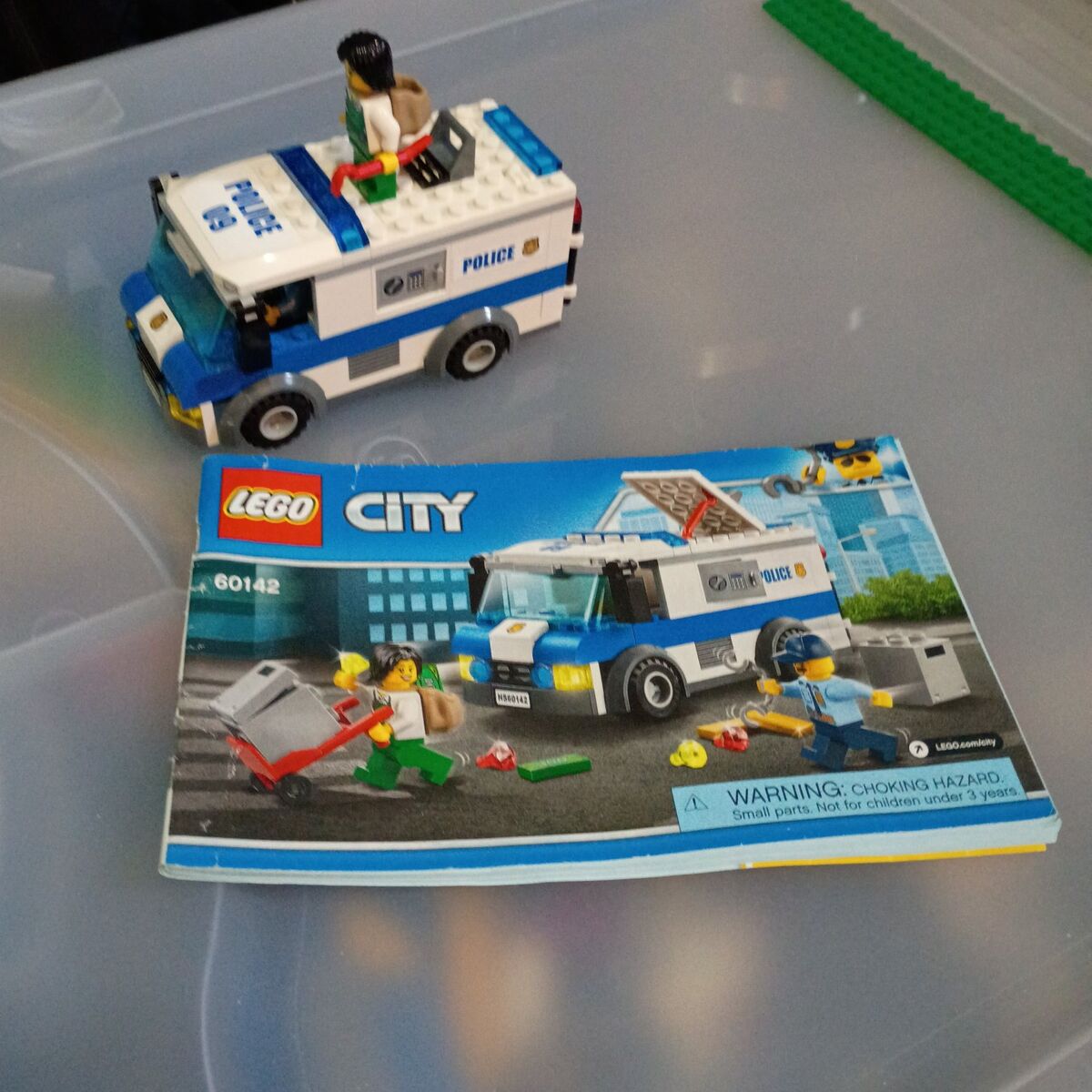 Lego set 60142