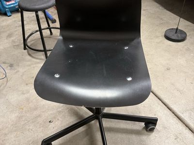 Black Swivel Desk Chair