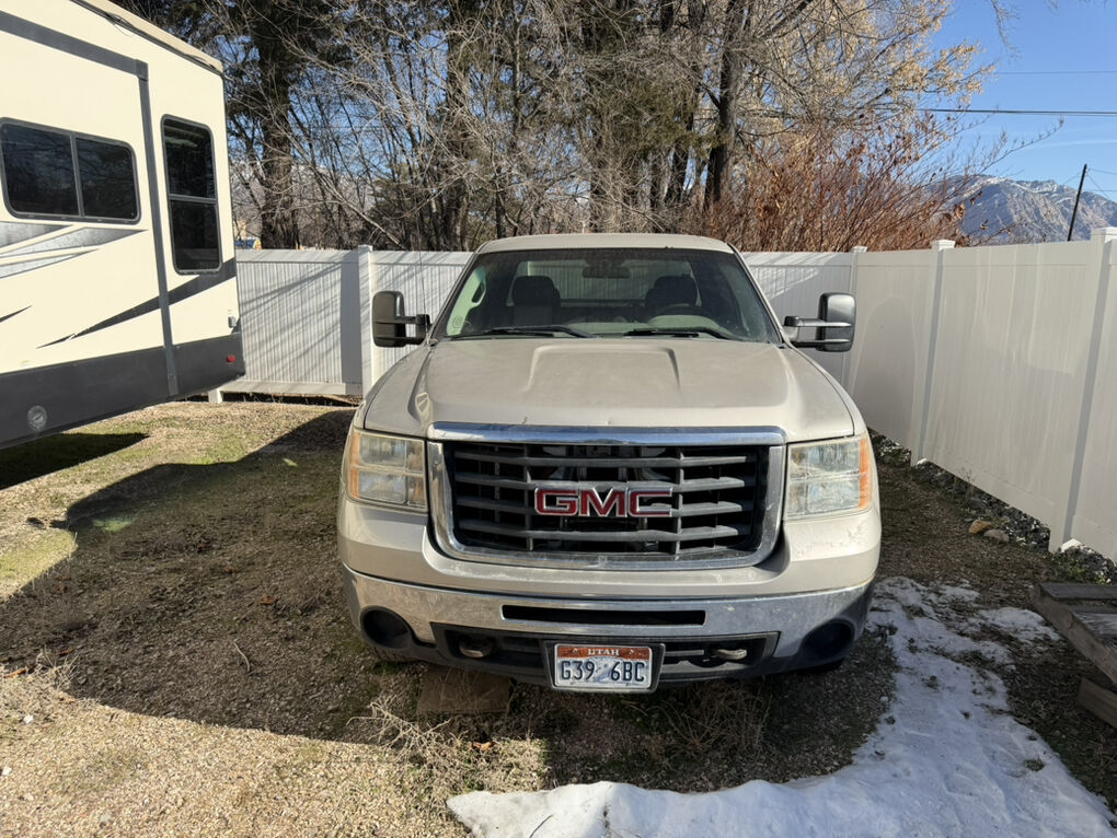 2008 GMC 2500 Work Truck