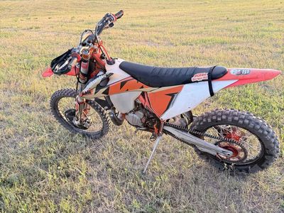 KTM Off-Road Dirt Bike with Handguards & Custom Suspension