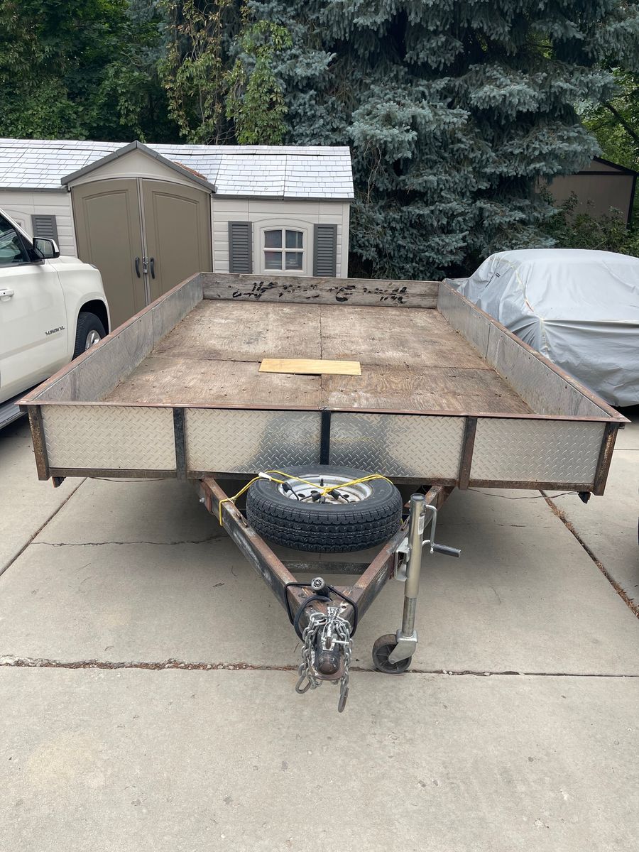 8' x 14' dual axel utility trailer $400