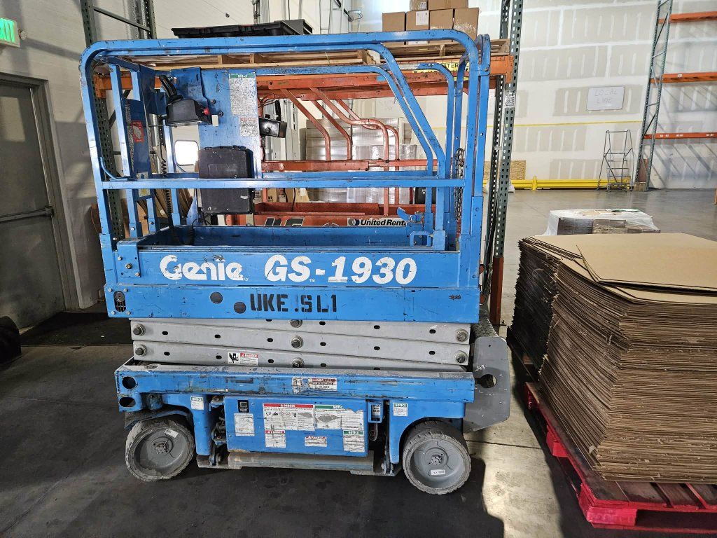 Genie Scissor Lift