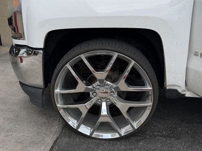 28 inch wheels with low pro tires
